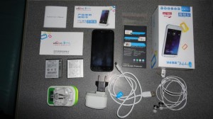Полная комплектация поставки китайского смартфона THL W3+ и дополнительная универсальная зарядка
