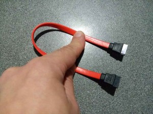 кабель для подключения SATA устройств к контроллеру